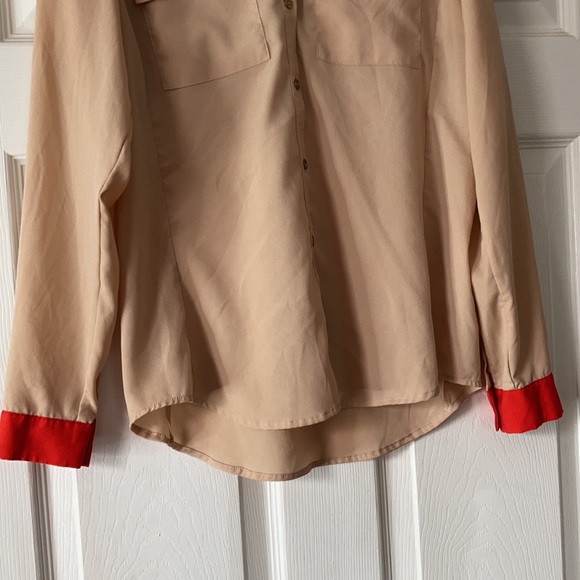 New York and company tan beige orange red button front long sleeve blouse top - Picture 5 of 17